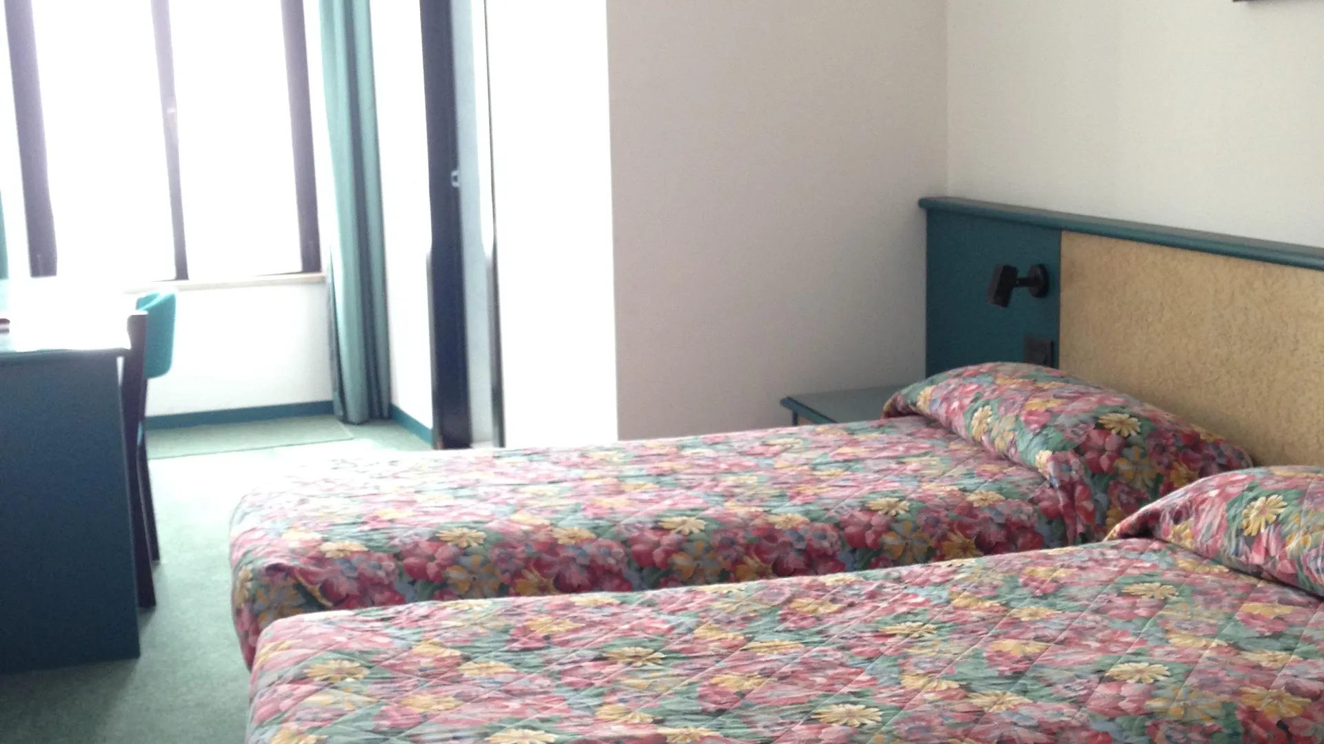 ***  Hotel Plaza Desenzano del Garda İtalya