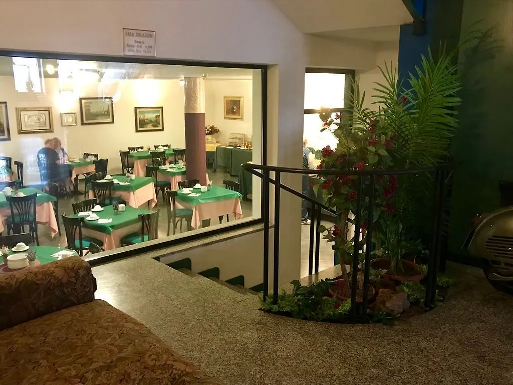 ***  Hotel Plaza Desenzano del Garda Italien