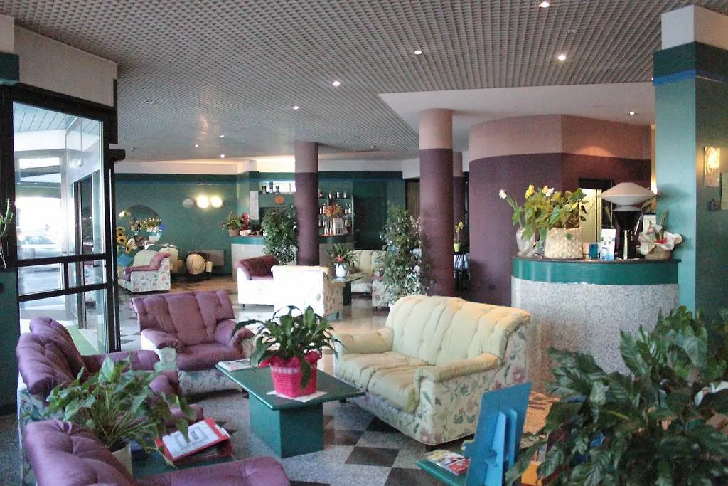 ***  Hotel Plaza Desenzano del Garda Italien