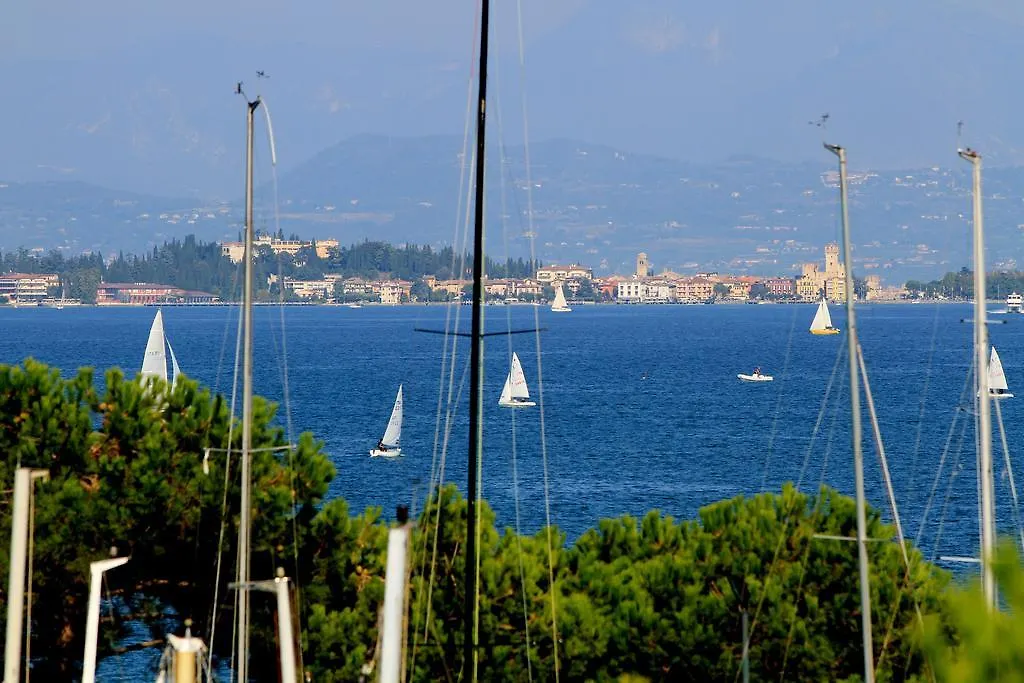 Hotel Plaza Desenzano del Garda
