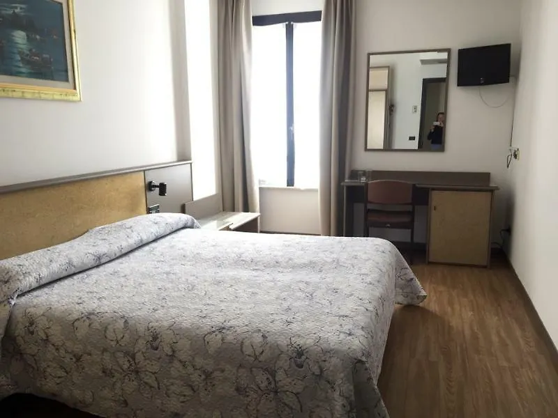 Hotel Plaza Desenzano del Garda