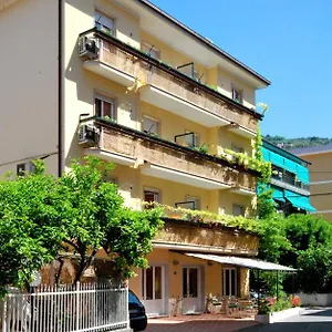 residence-glicini.hotelitalianriviera.com/