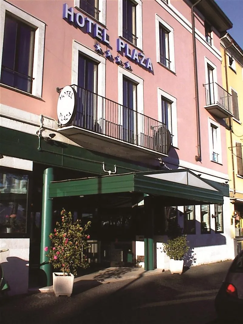 Hotel Plaza Дезенцано-дель-Гарда